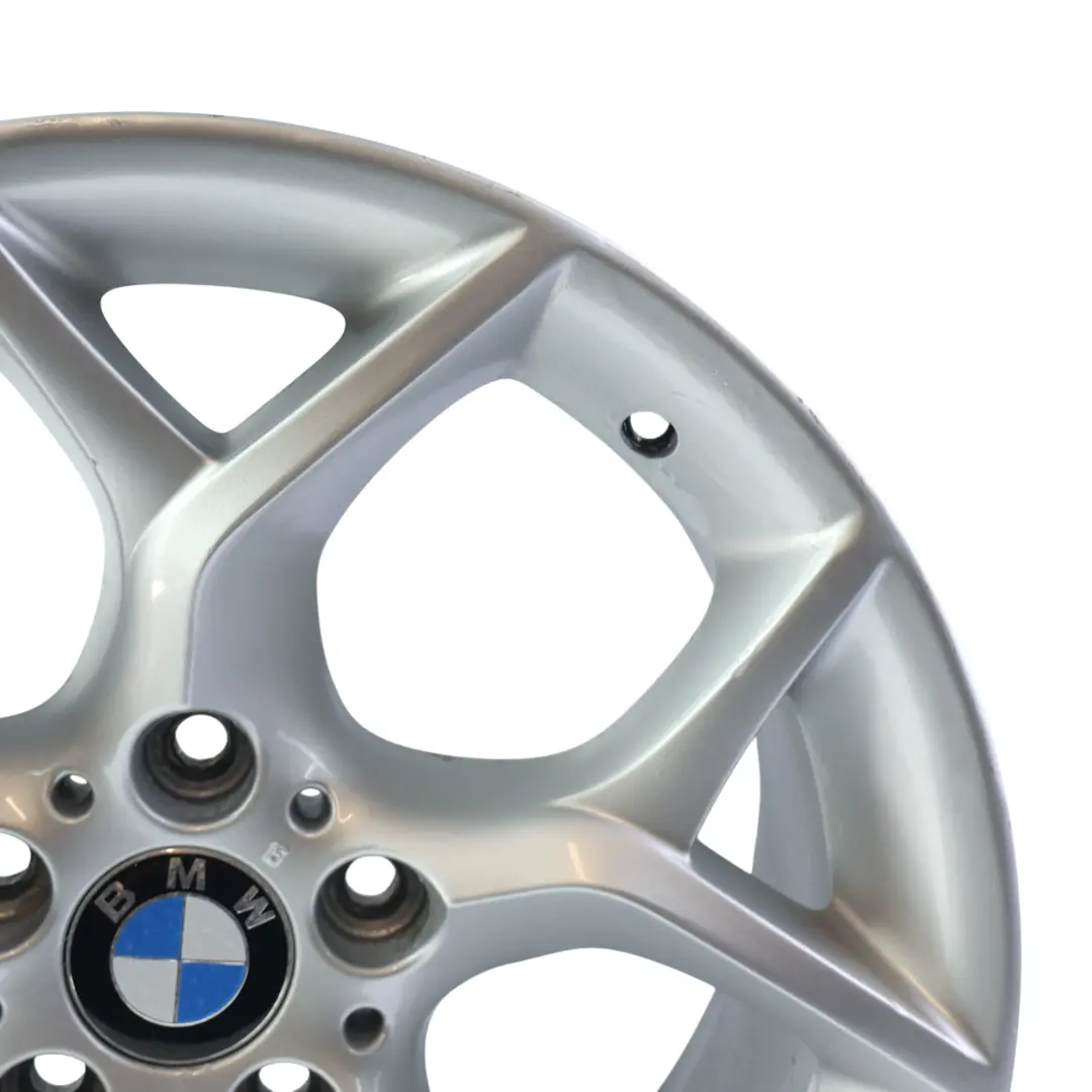 Llanta Aleación Trasera Plata 18" 9J ET:41 Y Spoke 322 para BMW X1 E84 con número de pieza 6789146 BMW X1 E84 Llanta Aleación Trasera Plata 18" 9J ET:41 Y Spoke 322 - SKU 6789146-3 - Número de pieza 6789146