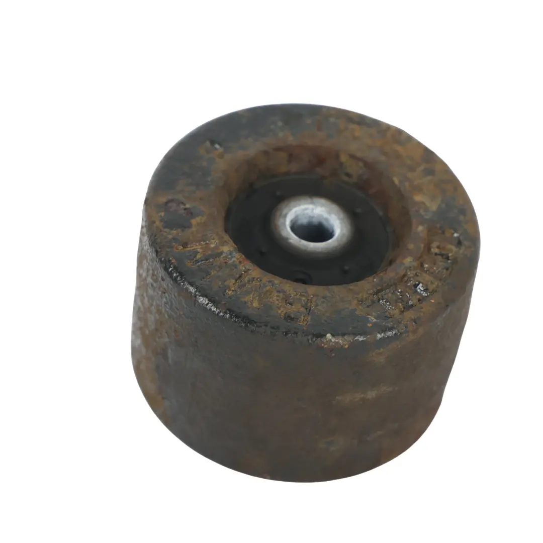 Axle Carrier Rubber Mount Left Right N/O/S to BMW F01 F10 F11 F12 F13 Rear with Part number 6792873 BMW F01 F10 F11 F12 F13 Rear Axle Carrier Rubber Mount Left Right N/O/S - SKU 6792873 - Part number 6792873