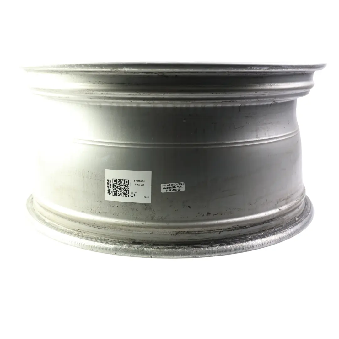 Felga Aluminiowa Srebrna 18" 8,5J ET:52 do BMW E81 E87 LCI o numerze 6795588 BMW E81 E87 LCI Felga Aluminiowa Srebrna 18" 8,5J ET:52 - SKU 6795588-1 - Numer Części 6795588
