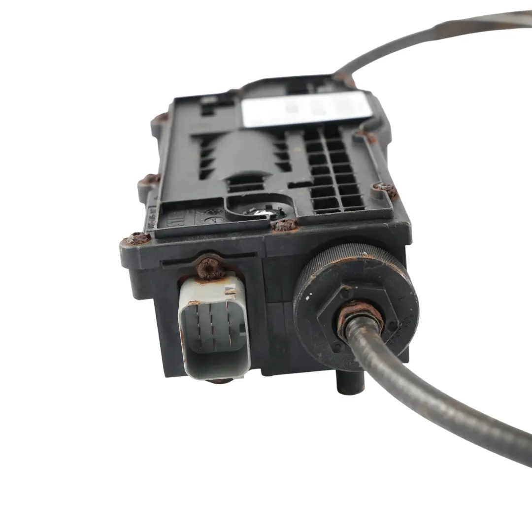 BMW E70 E71 Electronic Handbrake Parking Brake Actuator Control Unit - SKU 6796072-2 - Part number 6796072