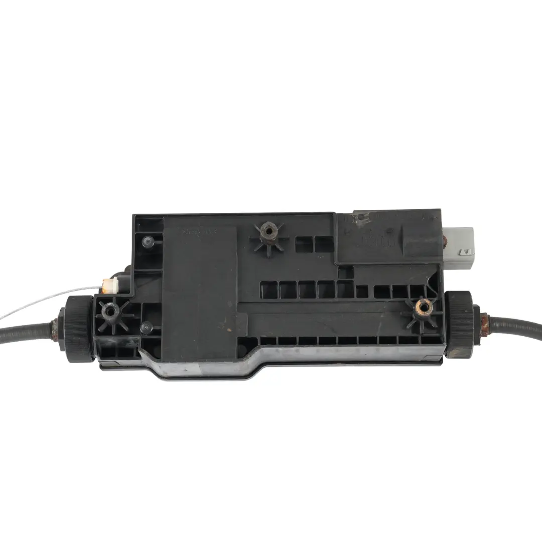 Electronic Handbrake Parking Brake Actuator Control Unit to BMW E70 E71 with Part number 6796072 BMW E70 E71 Electronic Handbrake Parking Brake Actuator Control Unit - SKU 6796072-2 - Part number 6796072