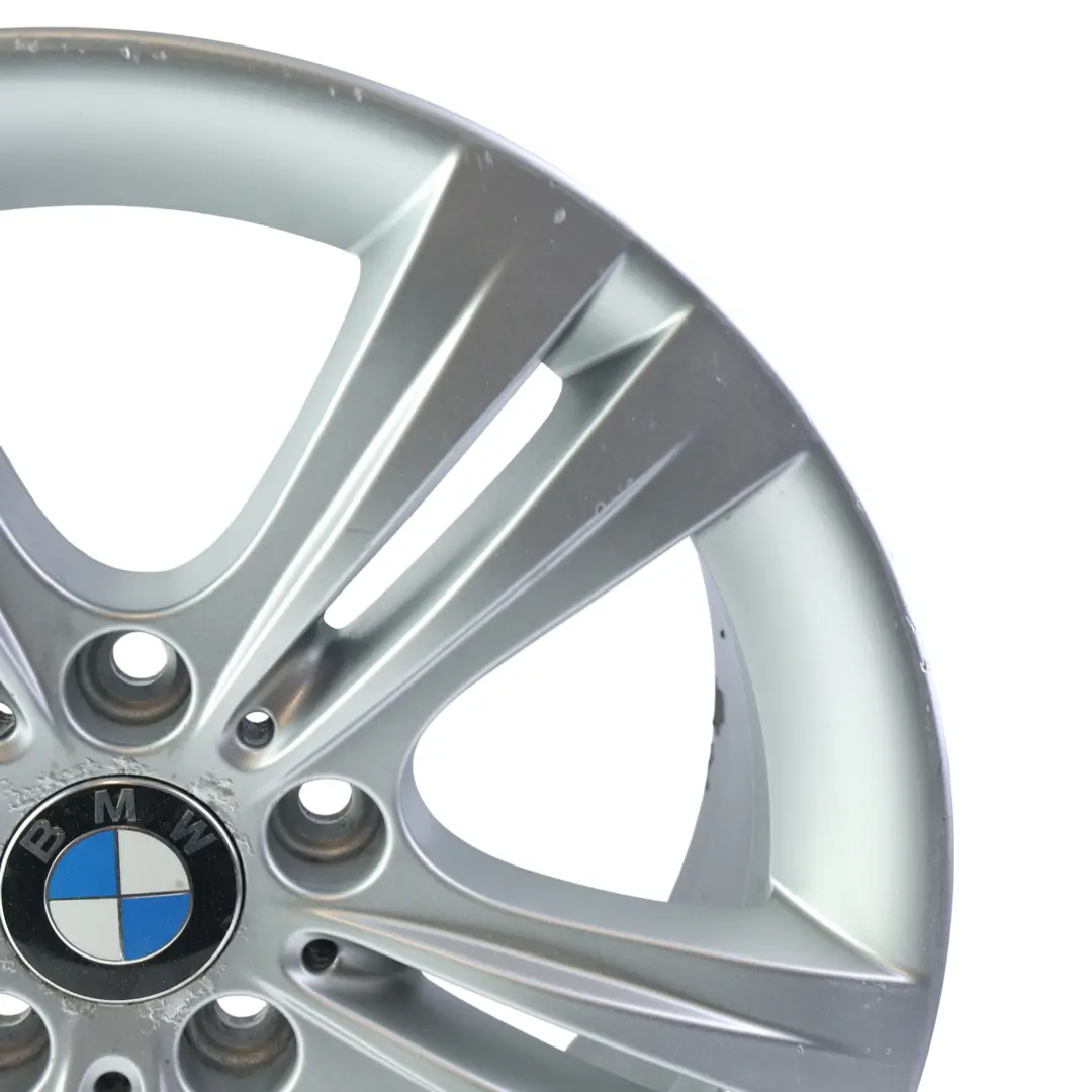 Aluefelge Alu Felge 17" Doppelspeiche 392 ET:37 7,5J für BMW F30 F31 F32 mit Teilenummer 6796239 BMW F30 F31 F32 Aluefelge Alu Felge 17" Doppelspeiche 392 ET:37 7,5J - SKU 6796239-1 - Teilenummer 6796239
