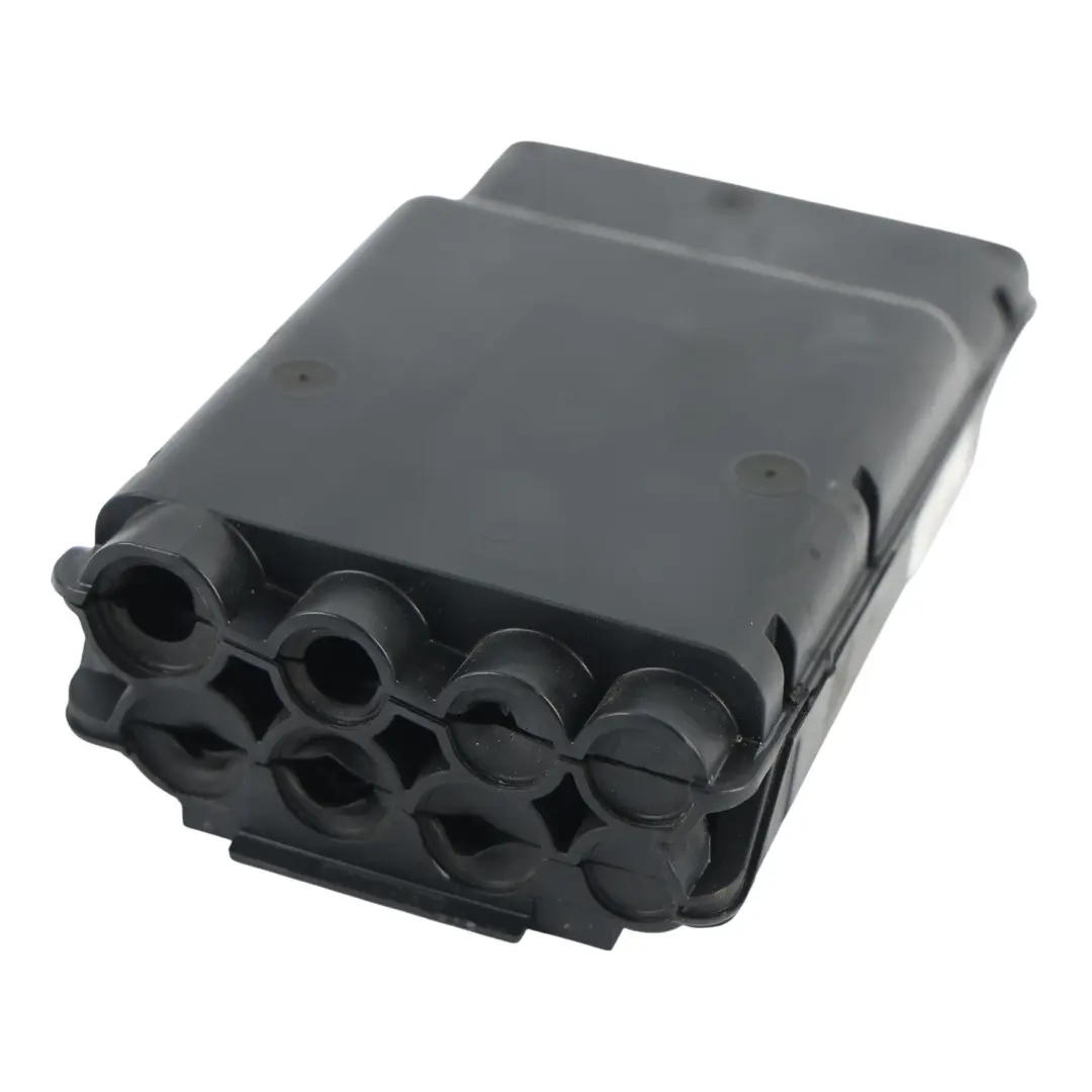 BMW F40 F44 Positive Battery Terminal Fuse Box - SKU 6822570 - Part number 6822570