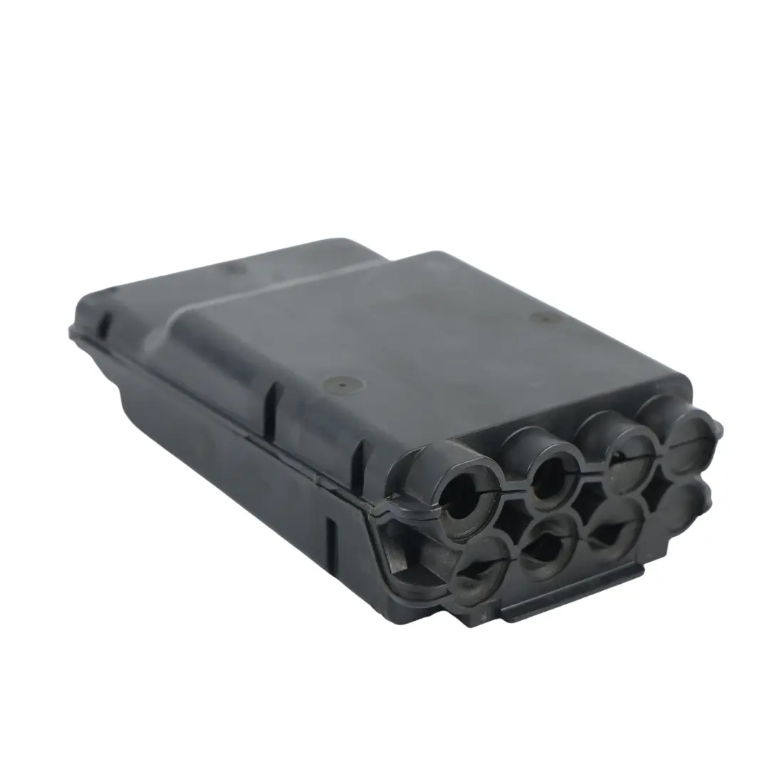 BMW F40 F44 Positive Battery Terminal Fuse Box - SKU 6822570 - Part number 6822570