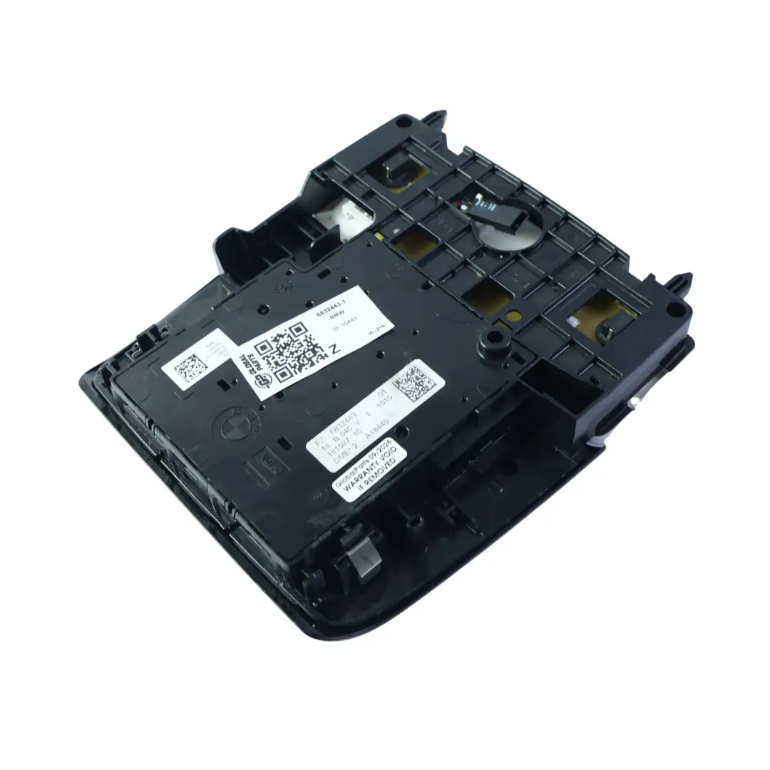 Courtesy Light Interior Roof Panel Panoramic Roof Black to BMW X1 F48 with Part number 6832443 BMW X1 F48 Courtesy Light Interior Roof Panel Panoramic Roof Black - SKU 6832443-1 - Part number 6832443