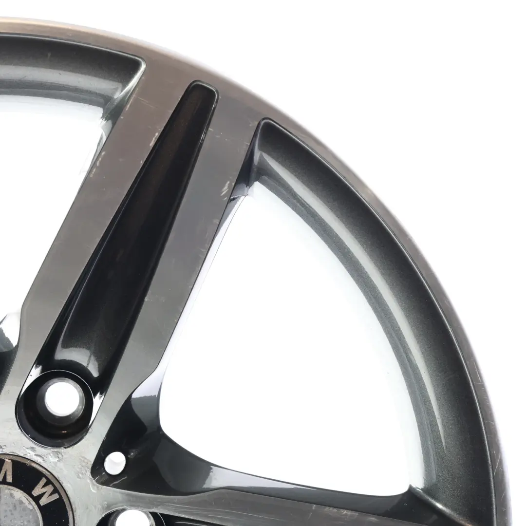 Llanta de Aleacion Negra 17" Star Spoke 379 ET:43 7,5J para BMW F20 F21 F22 con número de pieza 6850151 BMW F20 F21 F22 Llanta de Aleacion Negra 17" Star Spoke 379 ET:43 7,5J - SKU 6850151-4 - Número de pieza 6850151