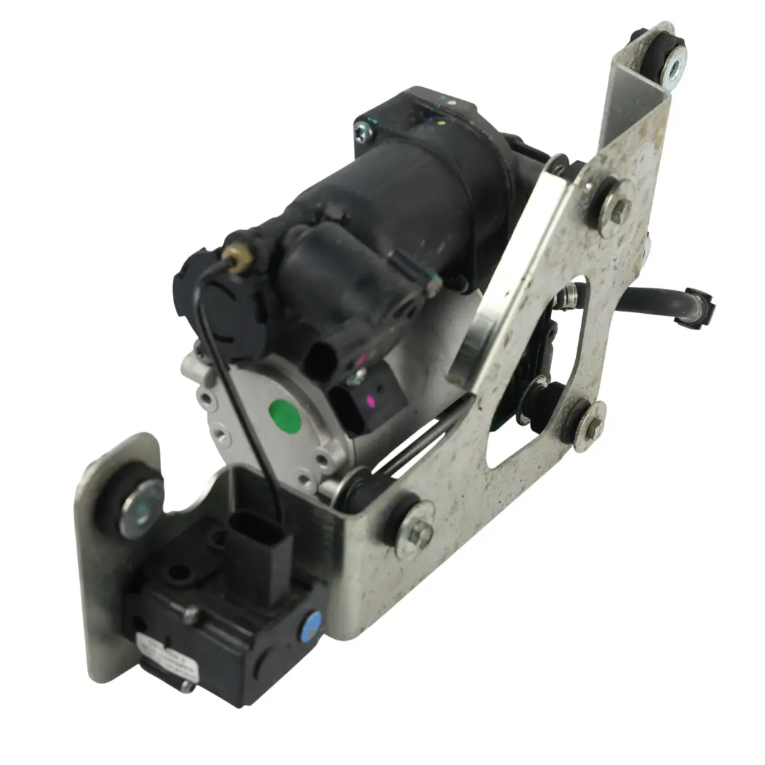 Supply Compressor Air Suspension Pump Unit to BMW X5 X6 E70 E71 Air with Part number 6859714 BMW X5 X6 E70 E71 Air Supply Compressor Air Suspension Pump Unit - SKU 6859714-11 - Part number 6859714