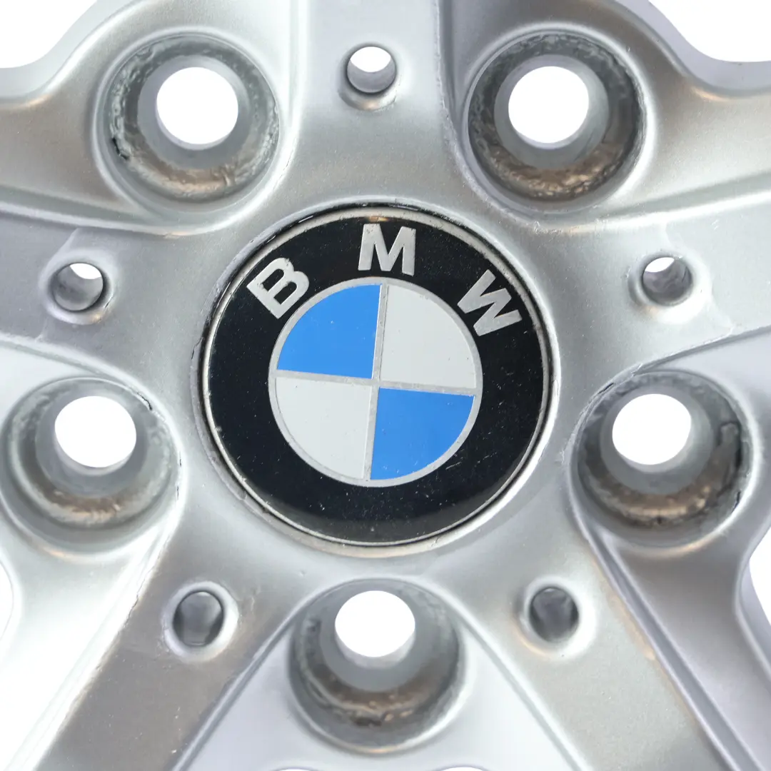 Alloy Rim 16" 7J ET:40 Star Spoke 654 to BMW F20 F21 F22 F23 Silver Wheel with Part number 6866302 BMW F20 F21 F22 F23 Silver Wheel Alloy Rim 16" 7J ET:40 Star Spoke 654 - SKU 6866302-2 - Part number 6866302