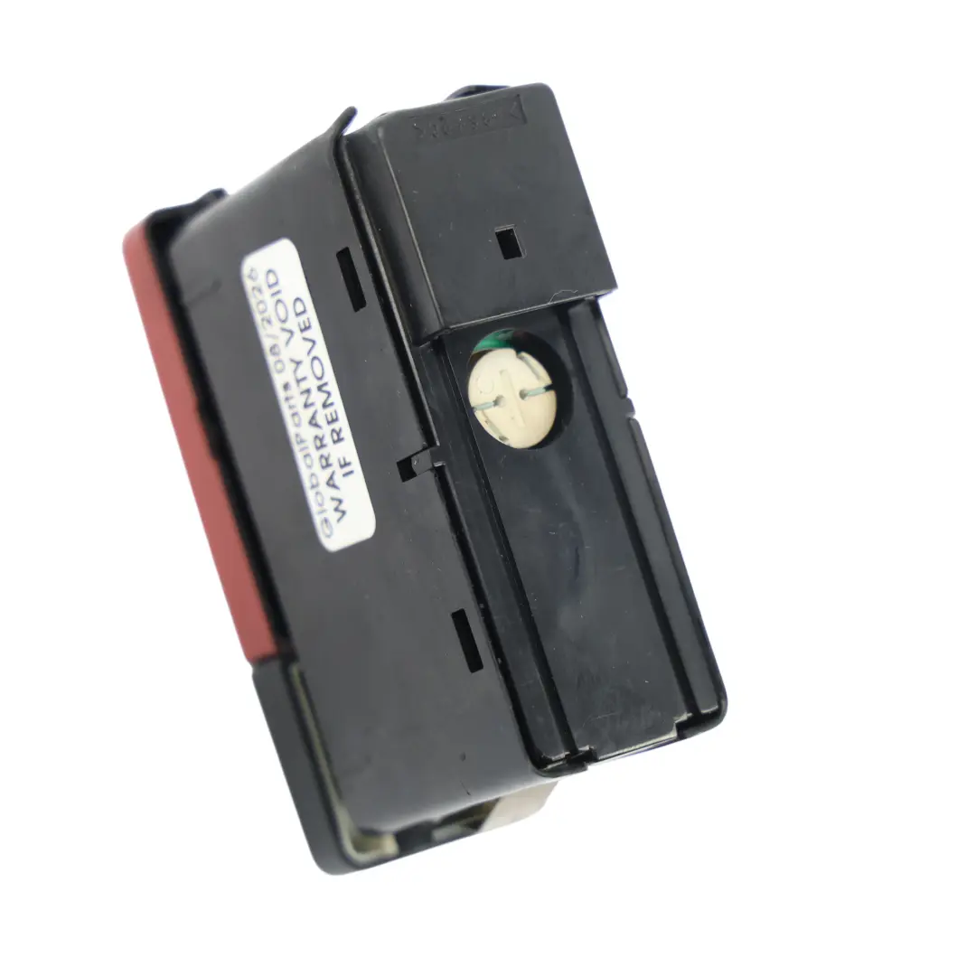 Hazard Warning Central Locking Switch to Land Rover Range Rover L322 with Part number 6901768 Land Rover Range Rover L322 Hazard Warning Central Locking Switch - SKU 6901768 - Part number 6901768
