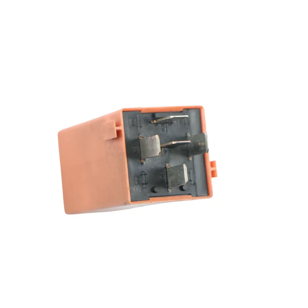 Land Rover Range Rover L322 Relé Limpiaparabrisas Rosa 5 Pines M57 - SKU 6904550 - Número de pieza 6904550