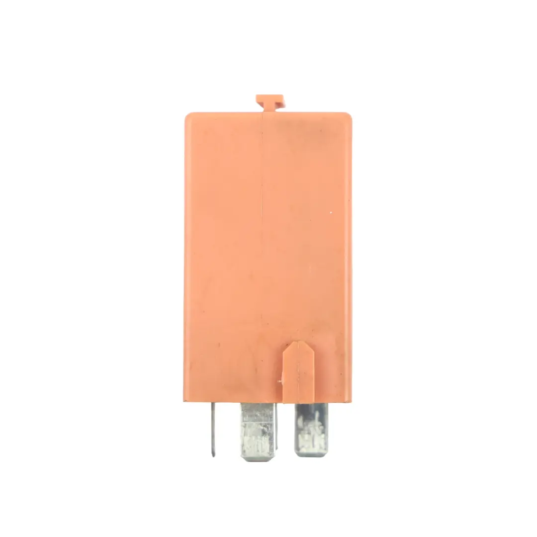 Wiper Relay Pink 5 Pin 3.0 Diesel M57 to Land Rover Range Rover L322 with Part number 6904550 Land Rover Range Rover L322 Wiper Relay Pink 5 Pin 3.0 Diesel M57 - SKU 6904550 - Part number 6904550