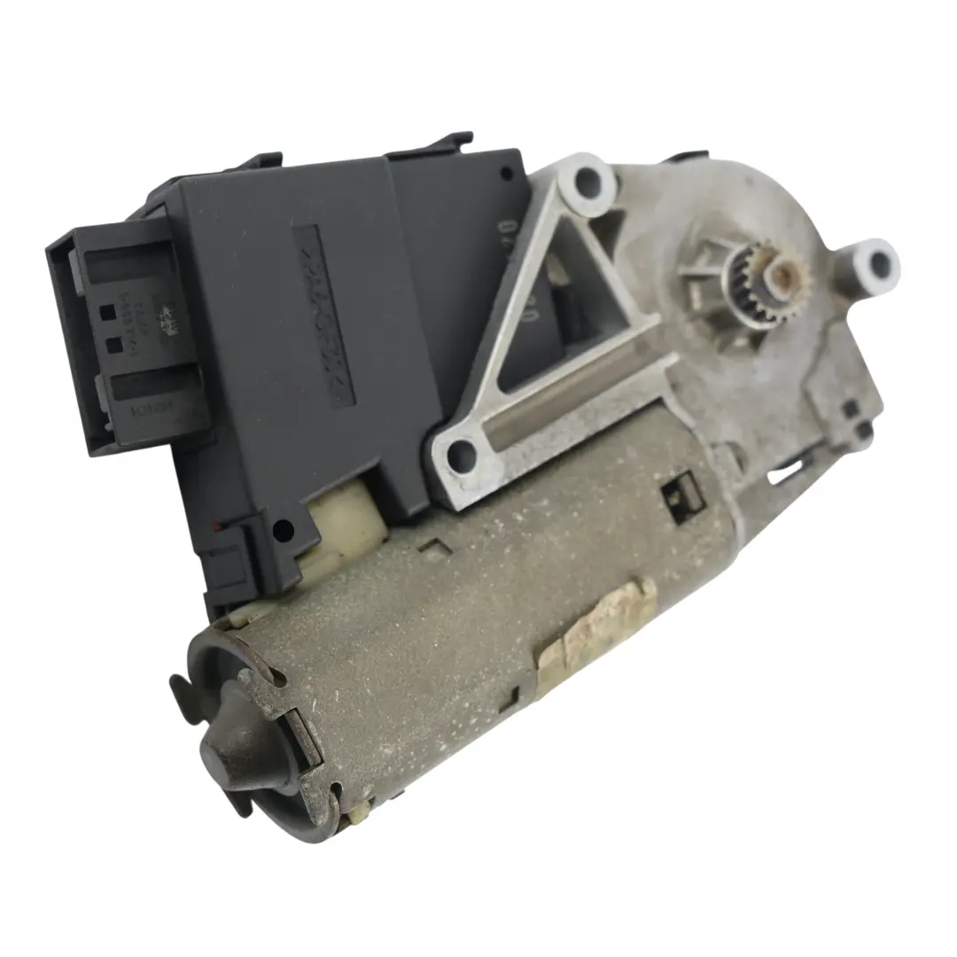 Motore Tetto Apribile Elettrico per Land Rover Range Rover L322 con numero di parte 6910154 Land Rover Range Rover L322 Motore Tetto Apribile Elettrico - SKU 6910154 - Numero di parte 6910154