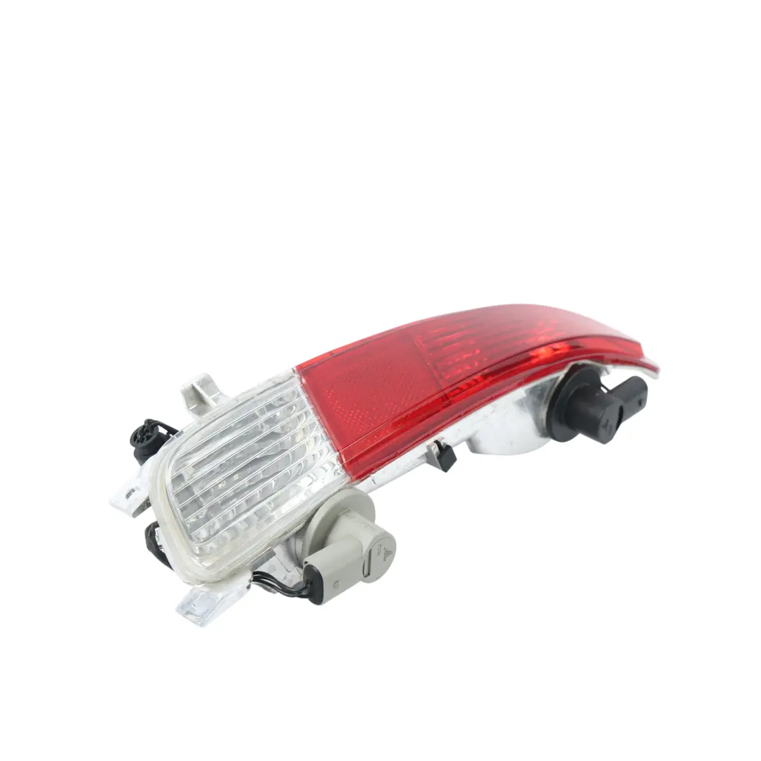 Tail Light Fog Light Lighting Assembly Rear Right O/S to BMW E63 E64 with Part number 6911900 BMW E63 E64 Tail Light Fog Light Lighting Assembly Rear Right O/S - SKU 6911900-1 - Part number 6911900