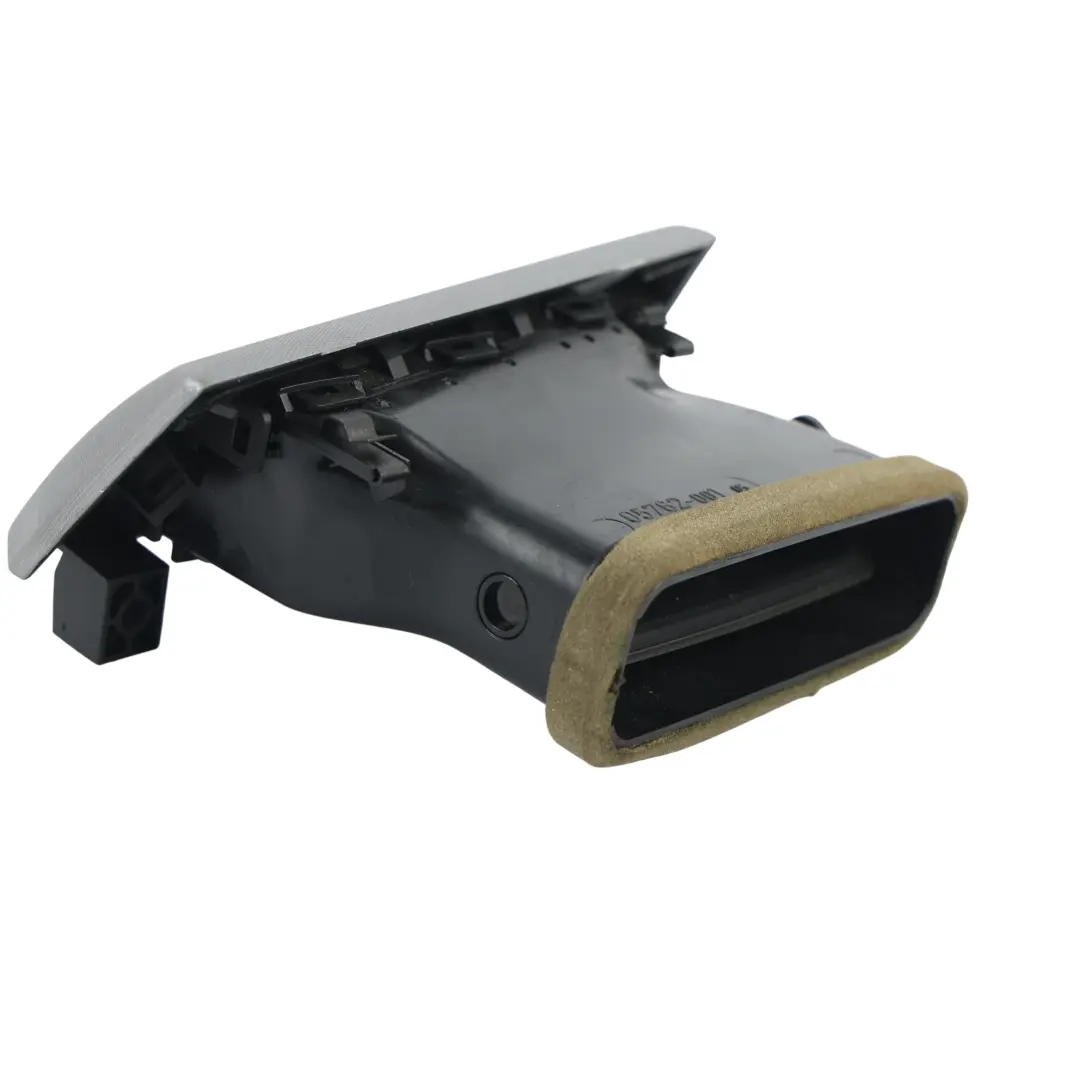 Front Dashboard Fresh Air Grille Vent Panel Right O/S to BMW E60 E61 with Part number 6949303 BMW E60 E61 Front Dashboard Fresh Air Grille Vent Panel Right O/S - SKU RHD-6949303-2 - Part number 6949303