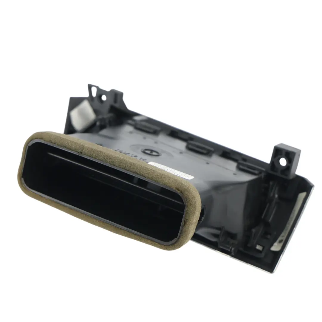 Front Dashboard Fresh Air Grille Vent Panel Right O/S to BMW E60 E61 with Part number 6949303 BMW E60 E61 Front Dashboard Fresh Air Grille Vent Panel Right O/S - SKU RHD-6949303-2 - Part number 6949303