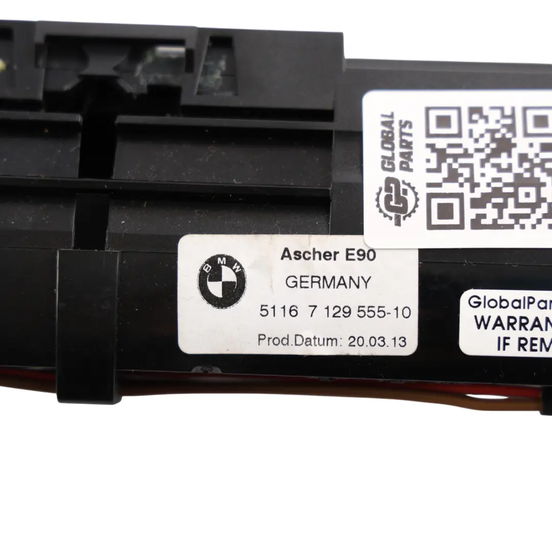 Ascher vorne mit Blende Alu Längsschliff 7129555 für BMW 3 er 1 E90 E91 mit Teilenummer 6982453 BMW 3 er 1 E90 E91 Ascher vorne mit Blende Alu Längsschliff 7129555 - SKU 6982453-1 - Teilenummer 6982453