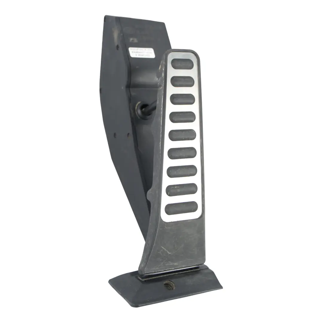 Accelerator Throttle Gas Pedal to Land Rover Range Rover L322 with Part number 6H42-9735-CCW Land Rover Range Rover L322 Accelerator Throttle Gas Pedal - SKU 6H42-9735-CCW - Part number 6H42-9735-CCW