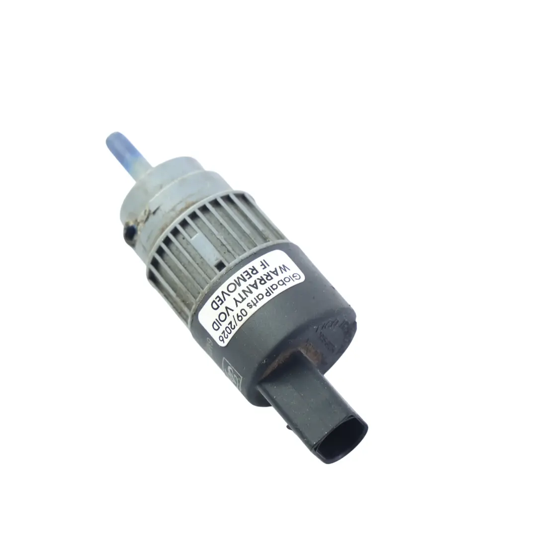 MK3 Scheibenwaschanlage Pumpe für Ford Focus mit Teilenummer 6M21-13K082-AB Ford Focus MK3 Scheibenwaschanlage Pumpe - SKU 6M21-13K082-AB - Teilenummer 6M21-13K082-AB
