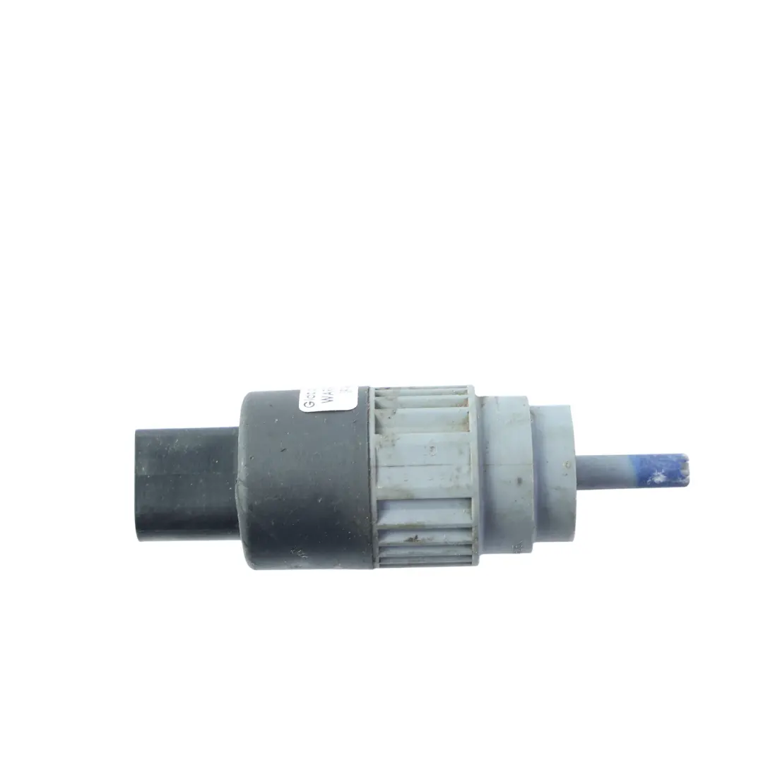 Ford Focus MK3 Scheibenwaschanlage Pumpe - SKU 6M21-13K082-AB - Teilenummer 6M21-13K082-AB