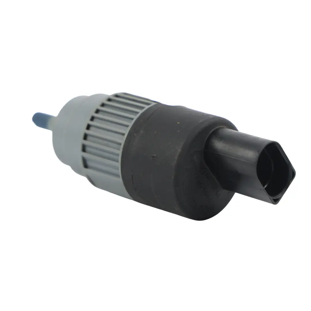 Ford Focus MK3 Pompa Lavavetri Parabrezza - SKU 6M21-13K082-AB - Numero di parte 6M21-13K082-AB
