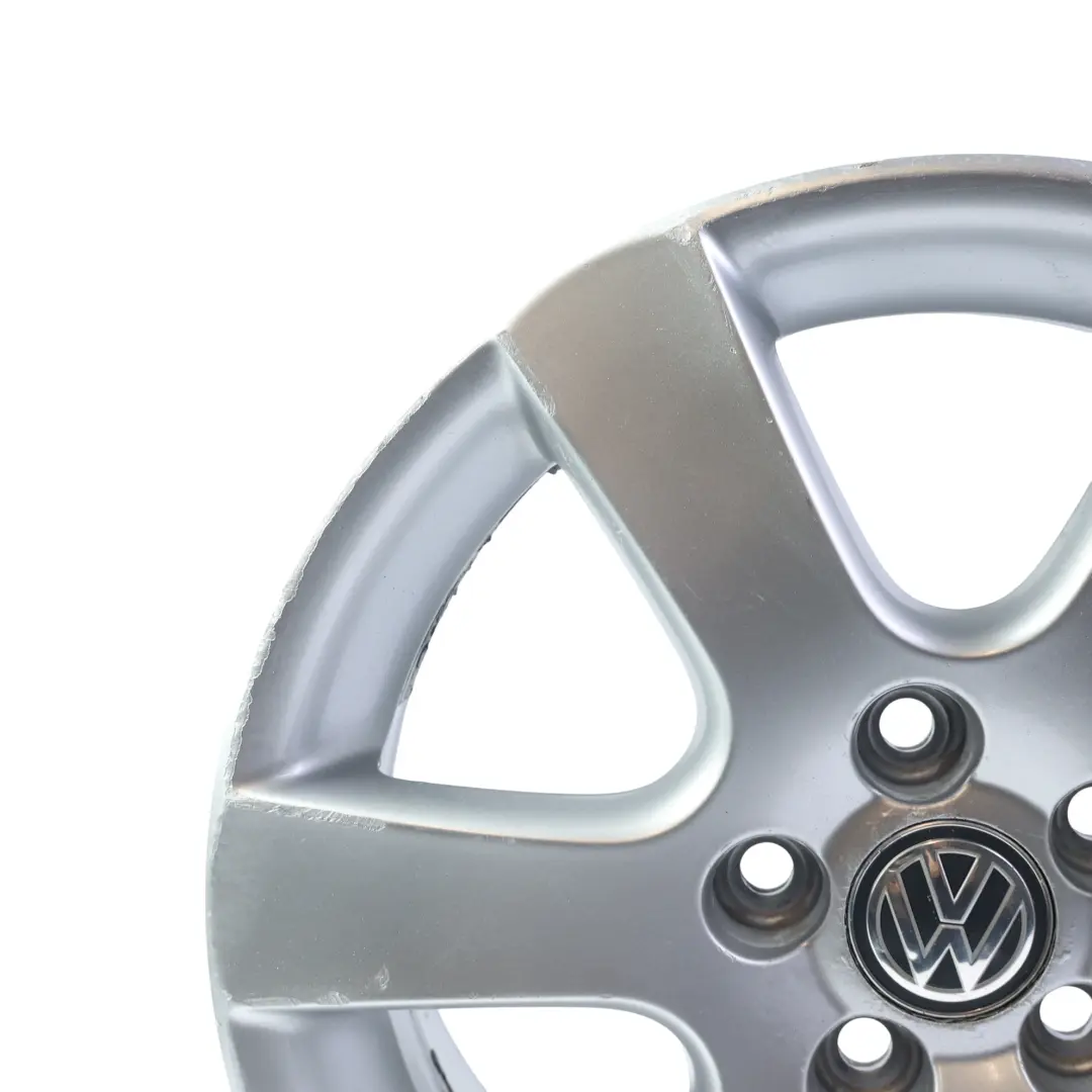 MK4 Jante Alliage Argent 15" 6J ET:43 pour Volkswagen Polo à propos du numéro de pièce 6Q0601025R Volkswagen Polo MK4 Jante Alliage Argent 15" 6J ET:43 - SKU 6Q0601025R-1 - Numéro de pièce 6Q0601025R
