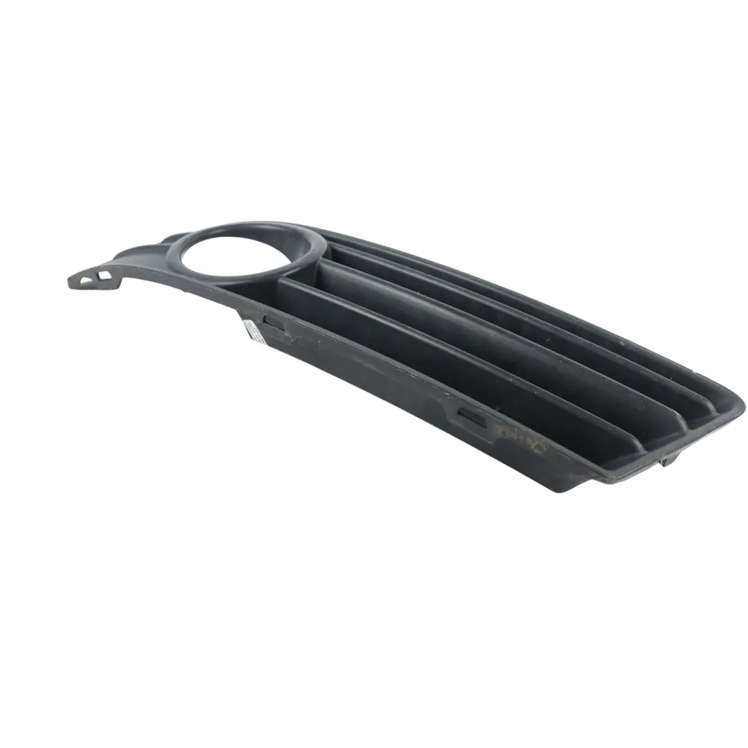VW Volkswagen Polo 9N Front Bumper Fog Light Grill Left N/S - SKU 6Q0853665E - Part number 6Q0853665E