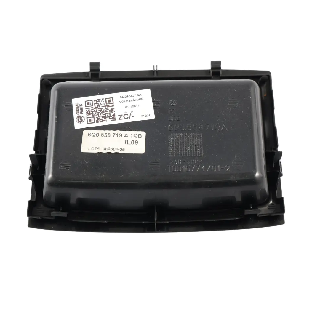 Volkswagen Polo MK4 9N Bandeja Compartimento Almacenamiento Central - SKU 6Q0858719A - Número de pieza 6Q0858719A