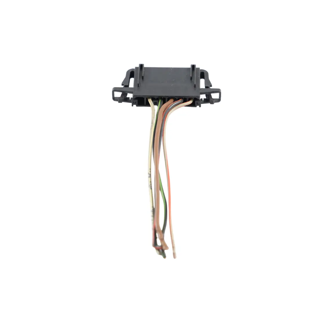 MK4 9N Cablaggio Luce Posteriore Destro per Volkswagen Polo con numero di parte 6Q6945096AA Volkswagen Polo MK4 9N Cablaggio Luce Posteriore Destro - SKU 6Q6945096AA-2 - Numero di parte 6Q6945096AA