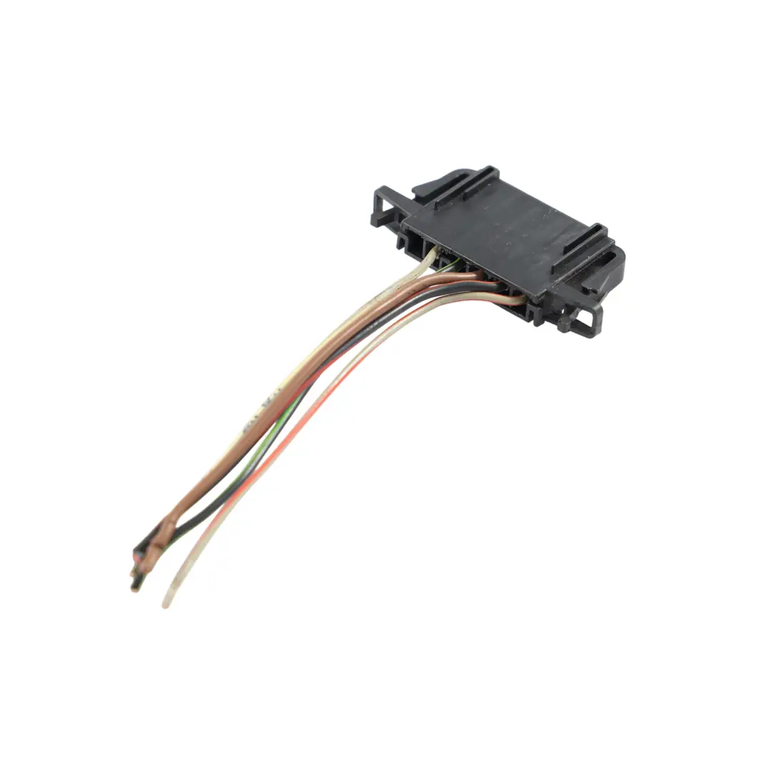 MK4 9N Cablaggio Luce Posteriore Destro per Volkswagen Polo con numero di parte 6Q6945096AA Volkswagen Polo MK4 9N Cablaggio Luce Posteriore Destro - SKU 6Q6945096AA-2 - Numero di parte 6Q6945096AA