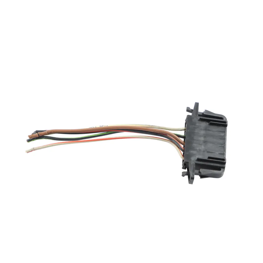 Volkswagen Polo MK4 9N Cablaggio Luce Posteriore Destro - SKU 6Q6945096AA-2 - Numero di parte 6Q6945096AA