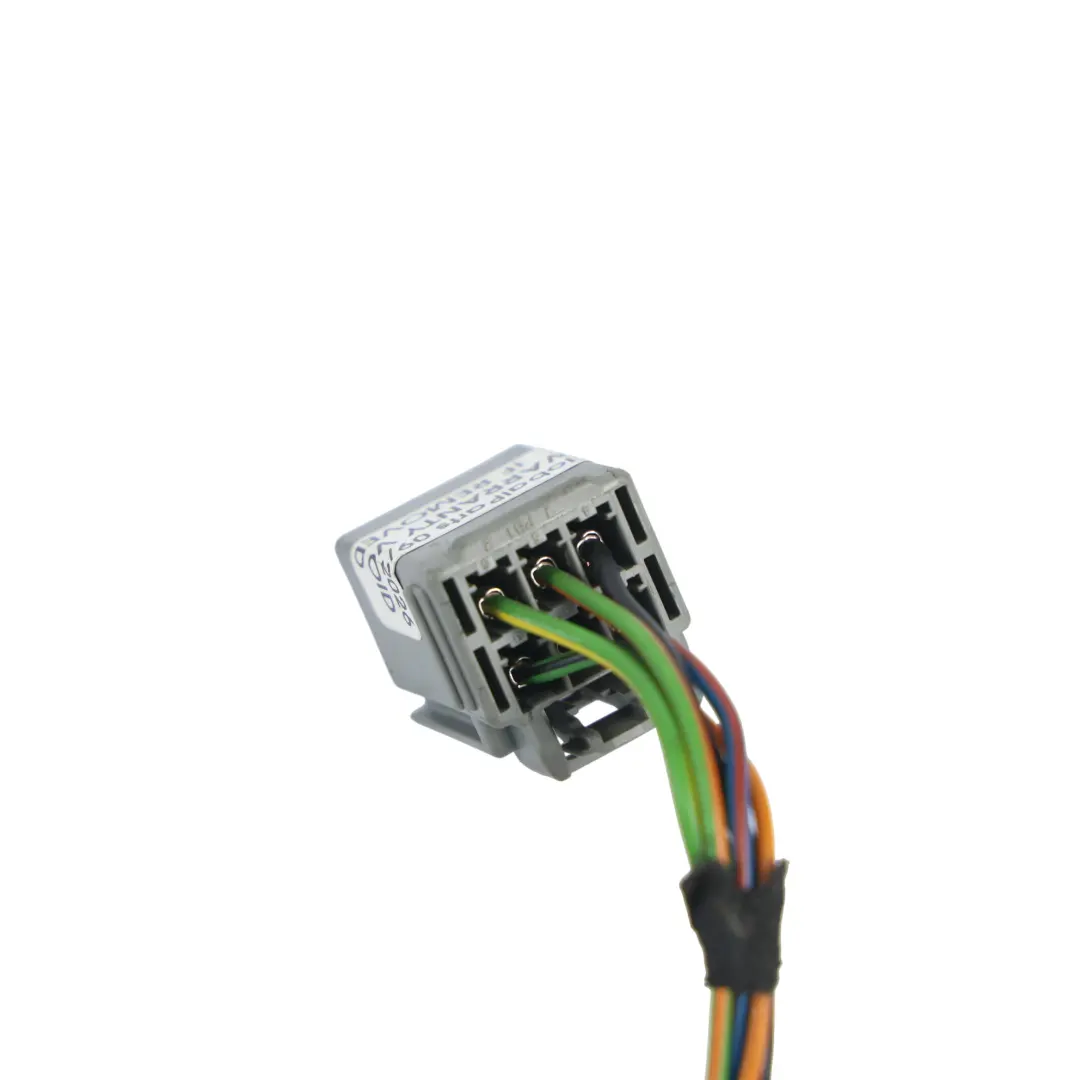 Ford Fiesta Mk6 Piloto Trasero Derecho Mazo Cables - SKU 6S61-13404-BF-1 - Número de pieza 6S61-13404-BF