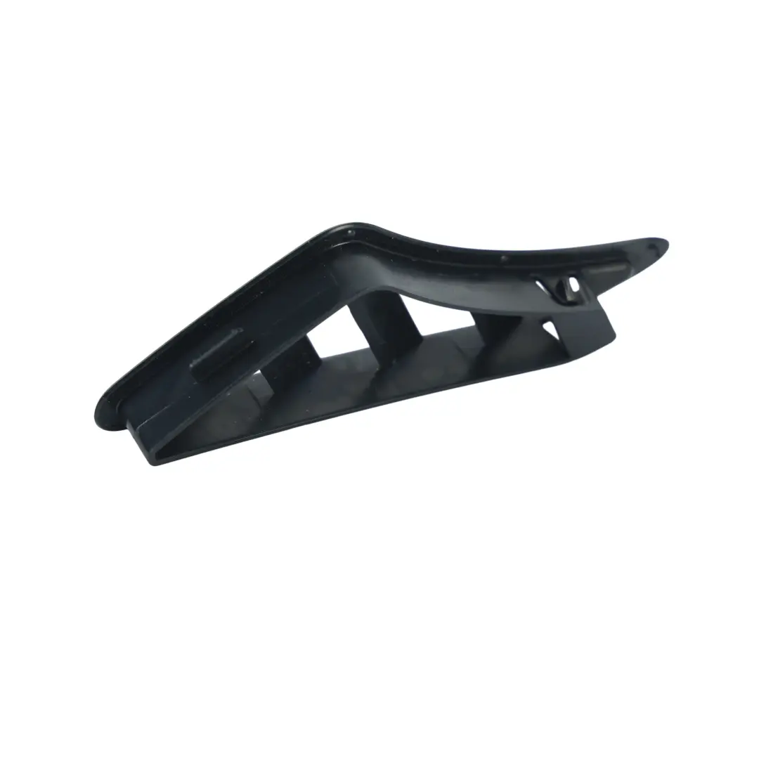 Mk6 Luftauslass Blende Vorne Rechts für Ford Fiesta mit Teilenummer 6S6H-A045G50-A Ford Fiesta Mk6 Luftauslass Blende Vorne Rechts - SKU 6S6H-A045G50-A - Teilenummer 6S6H-A045G50-A
