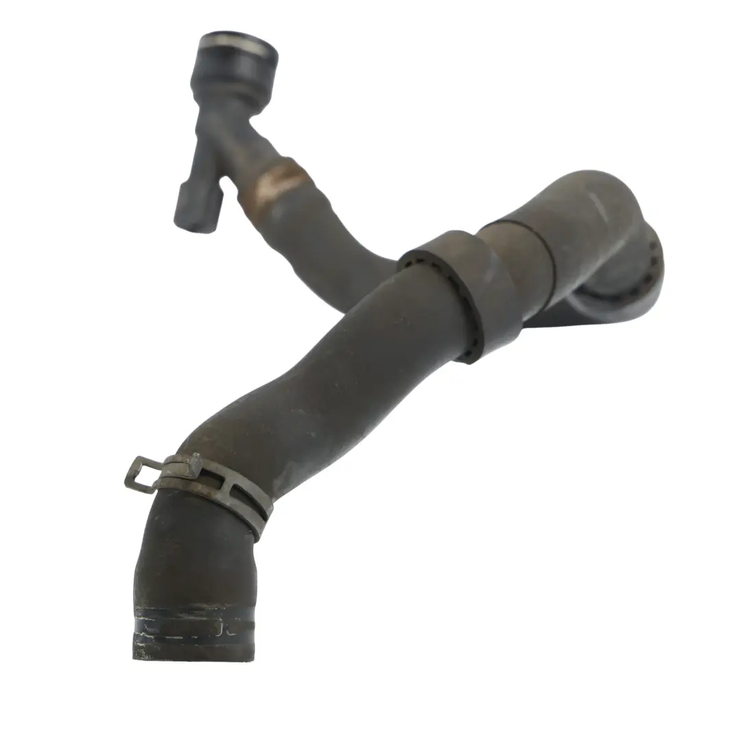 Tubo Manguera Refrigerante Motor 1.2 Gasolina BMM para Volkswagen Polo 9N con número de pieza 6Y0121086F Volkswagen Polo 9N Tubo Manguera Refrigerante Motor 1.2 Gasolina BMM - SKU 6Y0121086F - Número de pieza 6Y0121086F