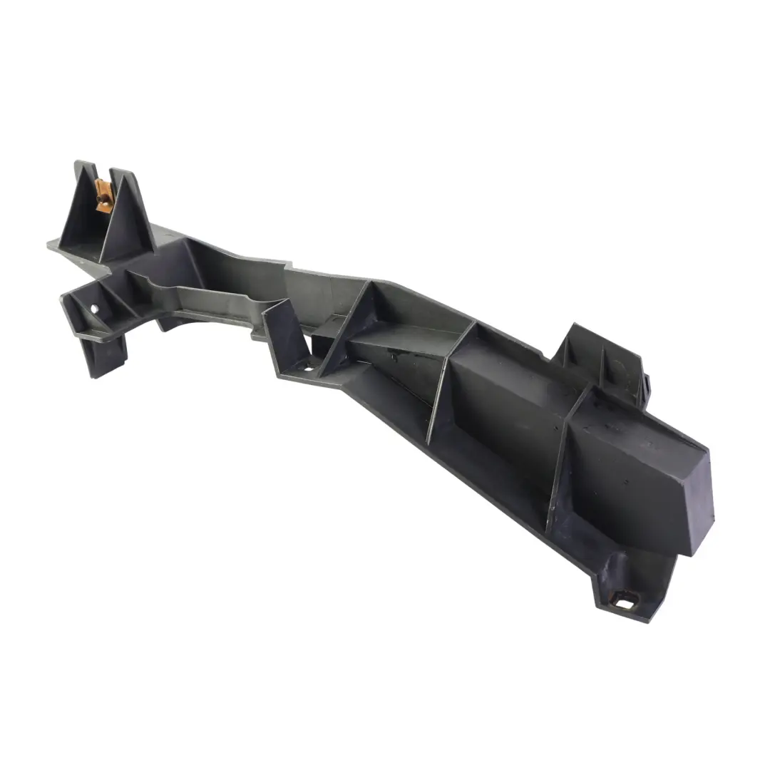 Headlight Cover Bracket Support Left N/S to Land Rover Range Rover L322 with Part number 7009235 Land Rover Range Rover L322 Headlight Cover Bracket Support Left N/S - SKU 7009235 - Part number 7009235