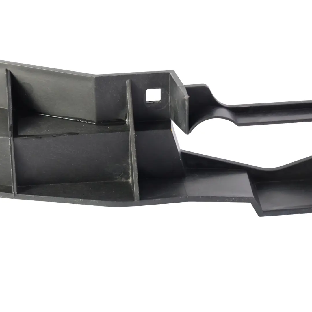 Land Rover Range Rover L322 Headlight Cover Bracket Support Left N/S - SKU 7009235 - Part number 7009235
