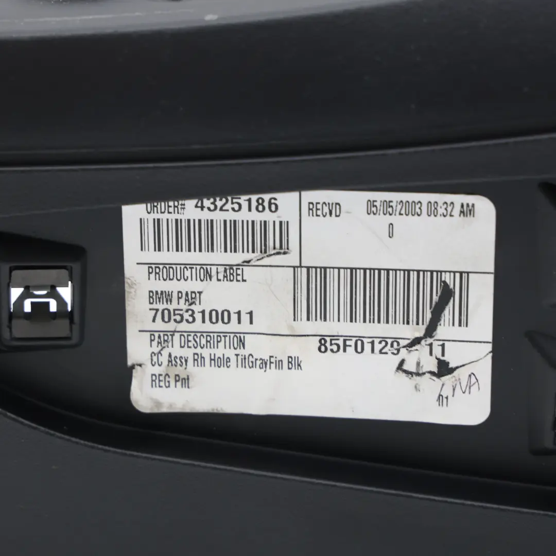 Centre Console Mounting Frame Split Slide Black Armrest 7016714 to BMW Z4 E85 with Part number 7053115 BMW Z4 E85 Centre Console Mounting Frame Split Slide Black Armrest 7016714 - SKU 7053115-1 - Part number 7053115