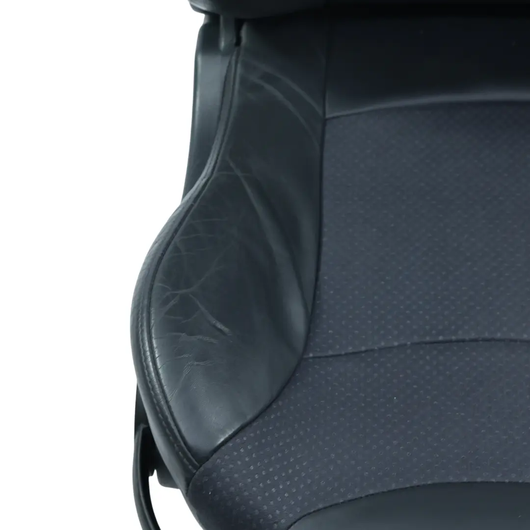 Sedile Anteriore Sport Tessuto Pelle Destro per Mini Cooper R50 R53 con numero di parte 7073004 Mini Cooper R50 R53 Sedile Anteriore Sport Tessuto Pelle Destro - SKU 7073004-6 - Numero di parte 7073004