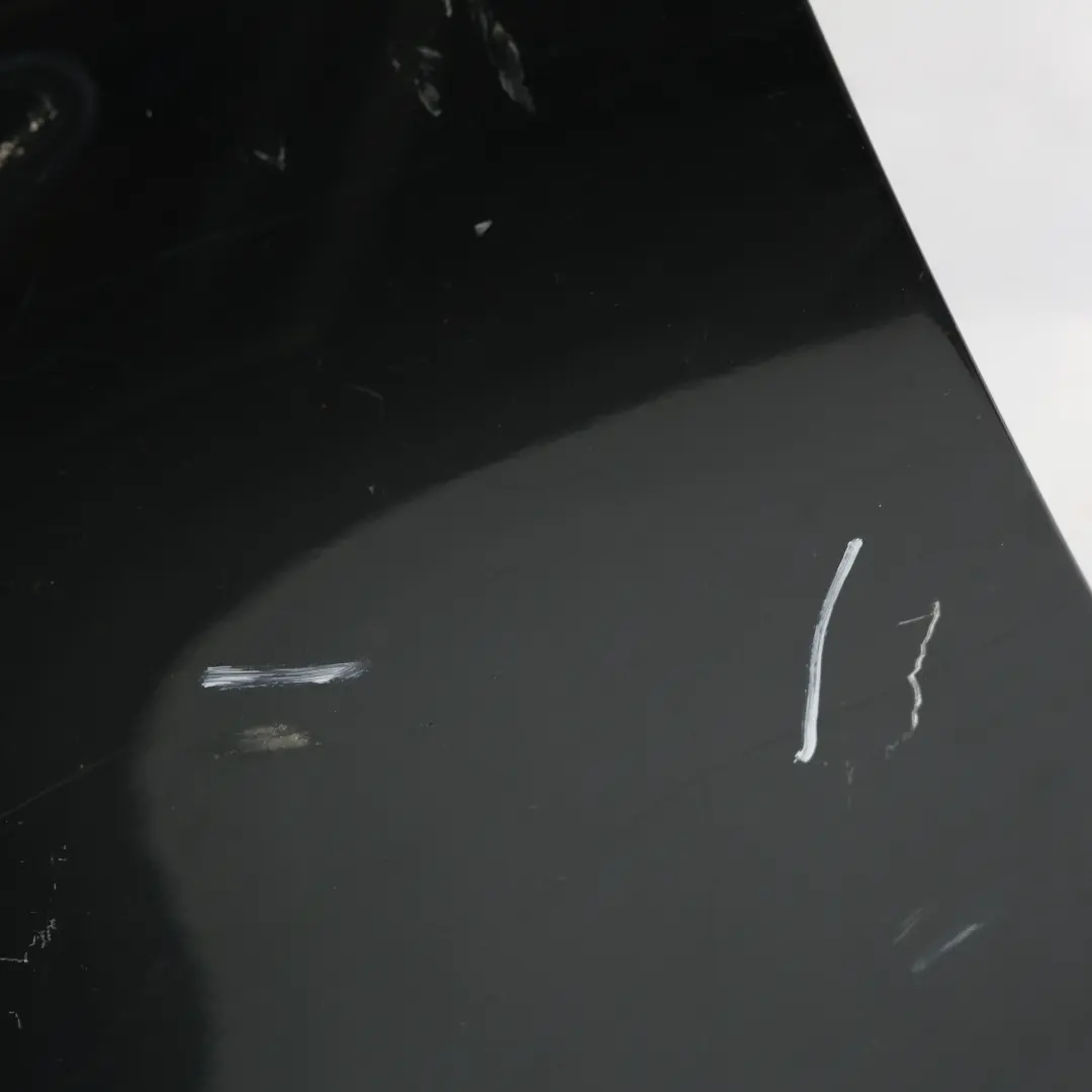 Seitenverkleidung Vorne Links Kotflügel Schwarz Saphir Metallic 475 für BMW E60 E61 mit Teilenummer 7111429 BMW E60 E61 Seitenverkleidung Vorne Links Kotflügel Schwarz Saphir Metallic 475 - SKU 7111429-BS - Teilenummer 7111429