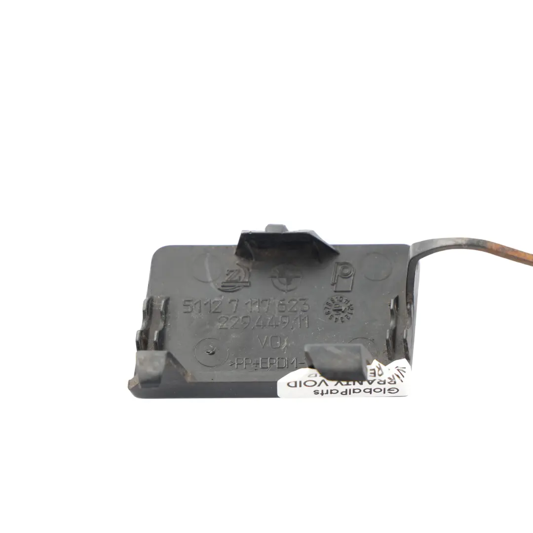 BMW E87 Flap Towing Eye Front Bumper Schwarz 2 - 668 - SKU 7117623-SCH1 - Part number 7117623