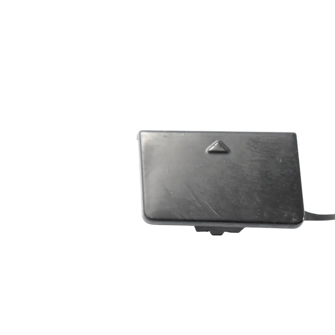 BMW E87 Trappe Œillet Remorquage Pare-Chocs Avant Noir 2 - 668 - SKU 7117623-SCH1 - Numéro de pièce 7117623