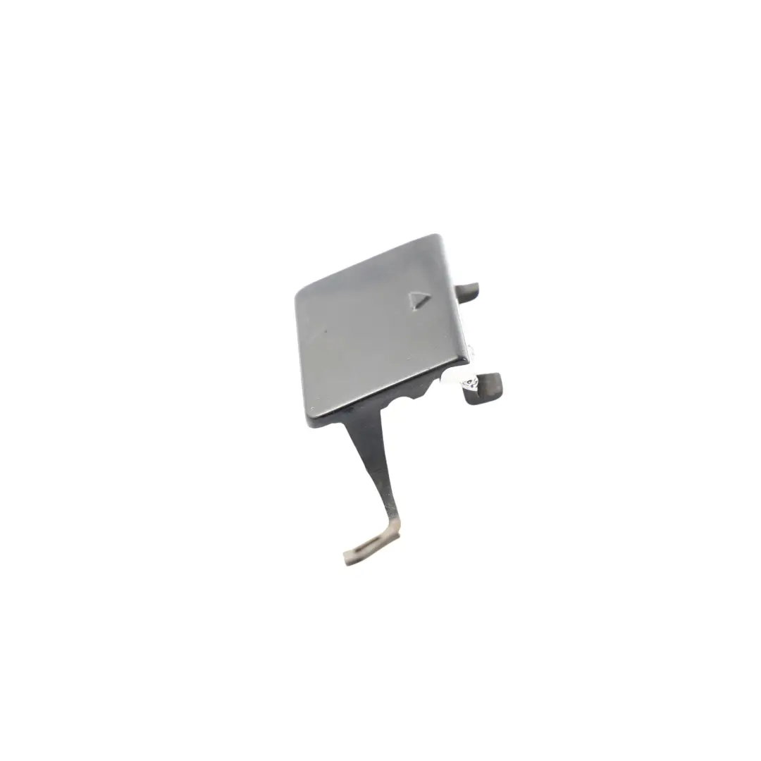 BMW E87 Trappe Œillet Remorquage Pare-Chocs Avant Noir 2 - 668 - SKU 7117623-SCH1 - Numéro de pièce 7117623