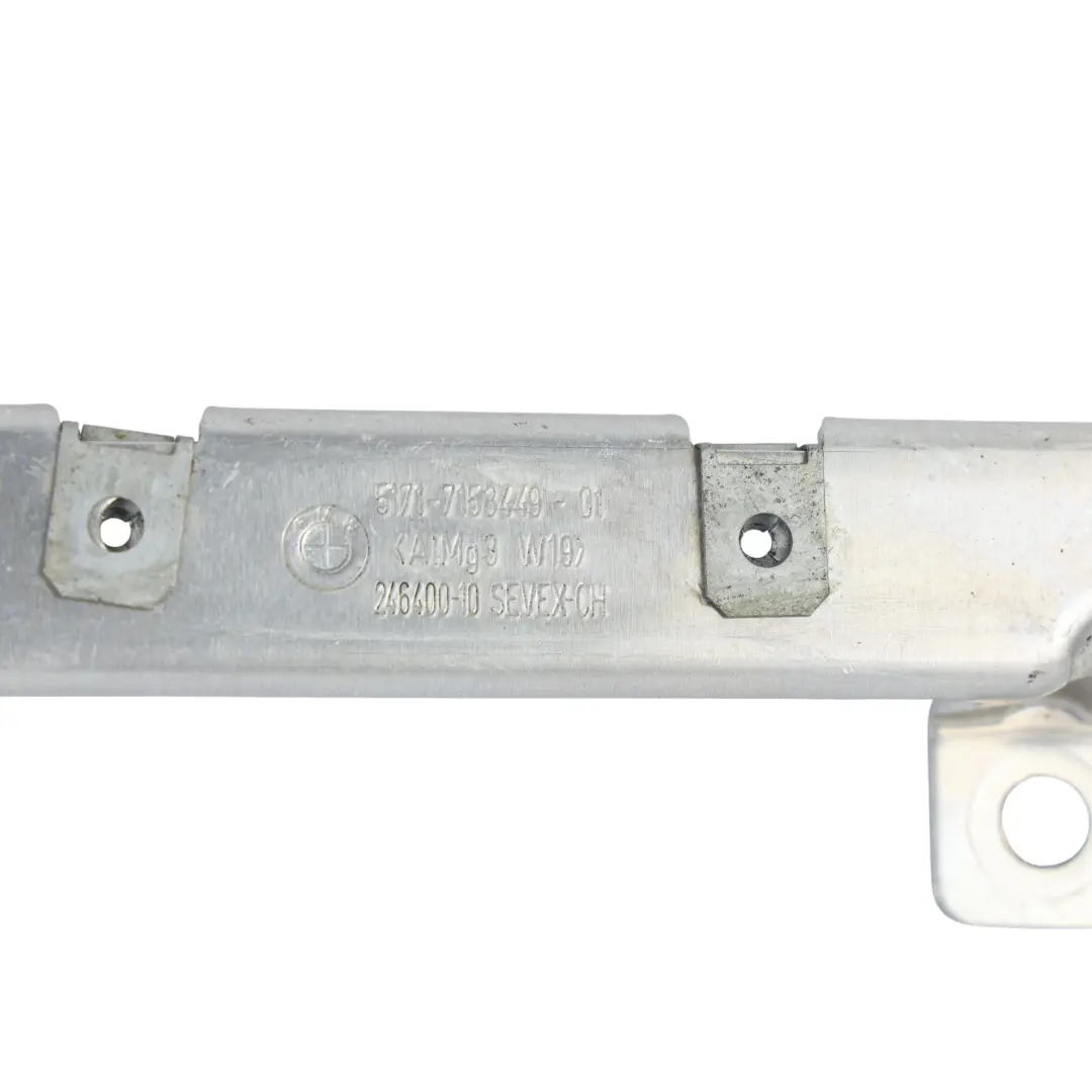 Cache Support Carénage Sous-Moteur pour BMW E60 E61 E63 LCI E64 à propos du numéro de pièce 7153449 BMW E60 E61 E63 LCI E64 Cache Support Carénage Sous-Moteur - SKU 7153449 - Numéro de pièce 7153449
