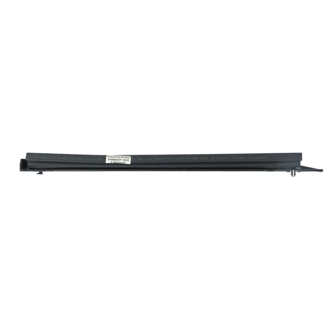 Schiebedach Gummi Dichtung Rechts für BMW E71 E72 mit Teilenummer 7176208 BMW E71 E72 Schiebedach Gummi Dichtung Rechts - SKU 7176208 - Teilenummer 7176208