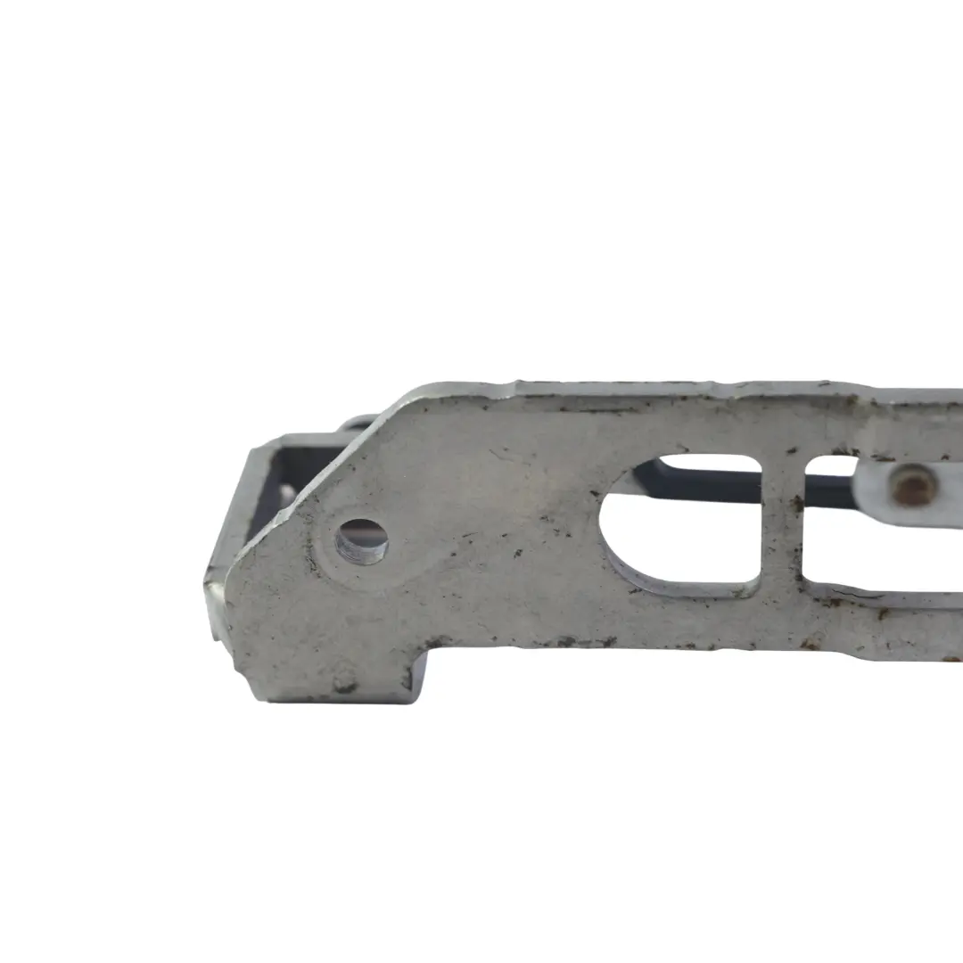 Staffa Cerniera Cofano Ant Dx Grigio Sophisto A90 per BMW F01 F10 F11 con numero di parte 7186988 BMW F01 F10 F11 Staffa Cerniera Cofano Ant Dx Grigio Sophisto A90 - SKU 7186988-SOP - Numero di parte 7186988