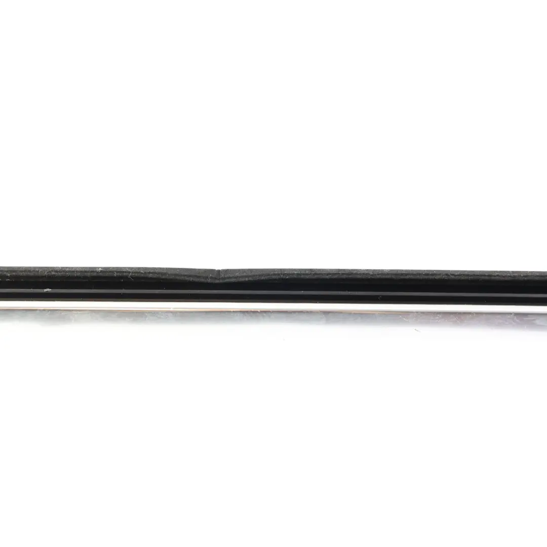Listwa Szyby Tylnych Drzwi Wewnętrzna Lewa do BMW F01 LCI o numerze 7206449 BMW F01 LCI Listwa Szyby Tylnych Drzwi Wewnętrzna Lewa - SKU 7206449 - Numer Części 7206449