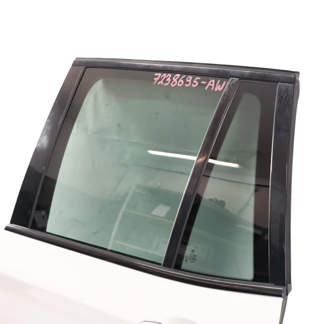 Tür hinten links Alpinweiss 3 - 300 für BMW X3 F25 mit Teilenummer 7238695 BMW X3 F25 Tür hinten links Alpinweiss 3 - 300 - SKU 7238695-AW - Teilenummer 7238695