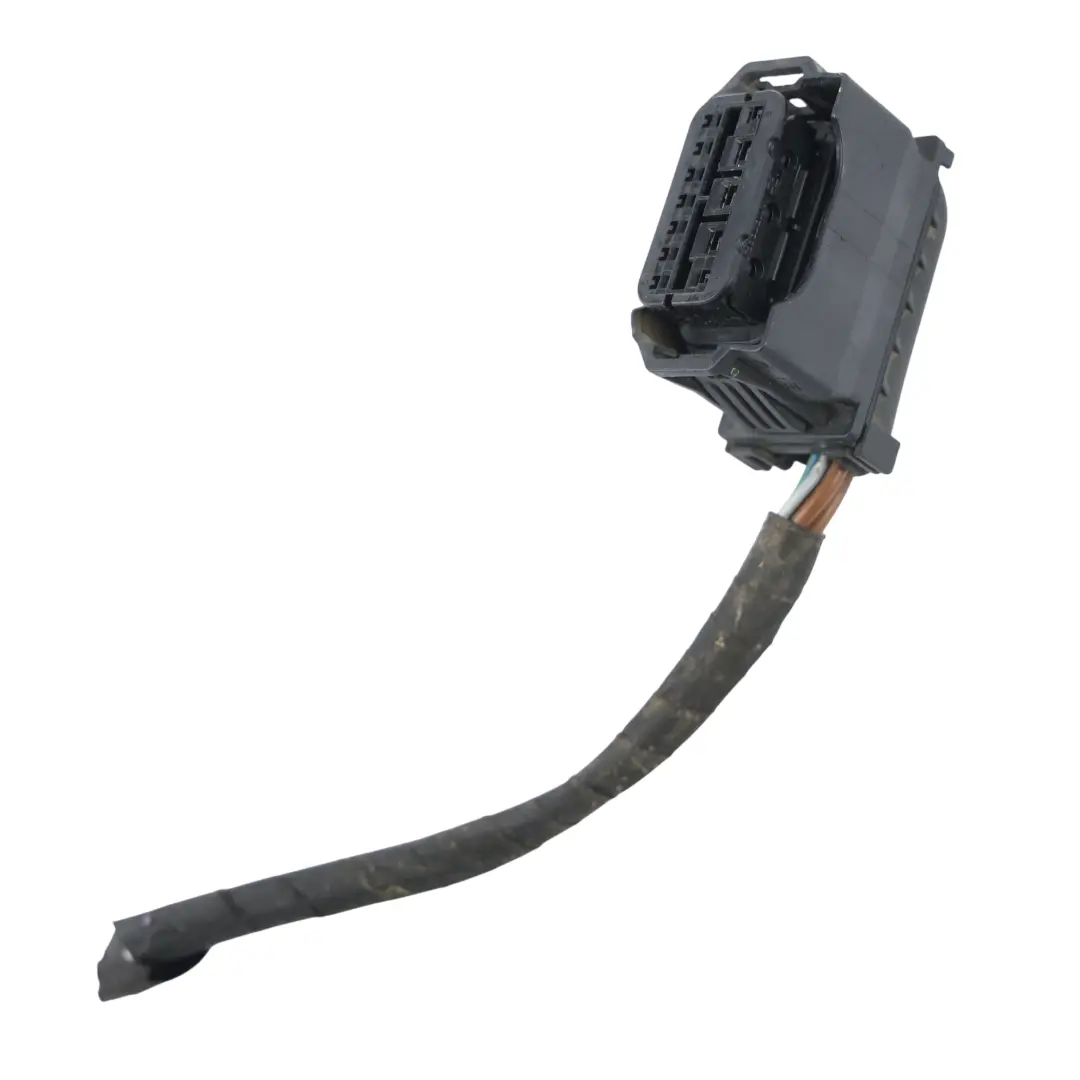 Bi-Xenon Headlight Headlamp Light Plug Socket Wiring Left N/S to BMW F30 with Part number 7259547 BMW F30 Bi-Xenon Headlight Headlamp Light Plug Socket Wiring Left N/S - SKU 7259547-2 - Part number 7259547