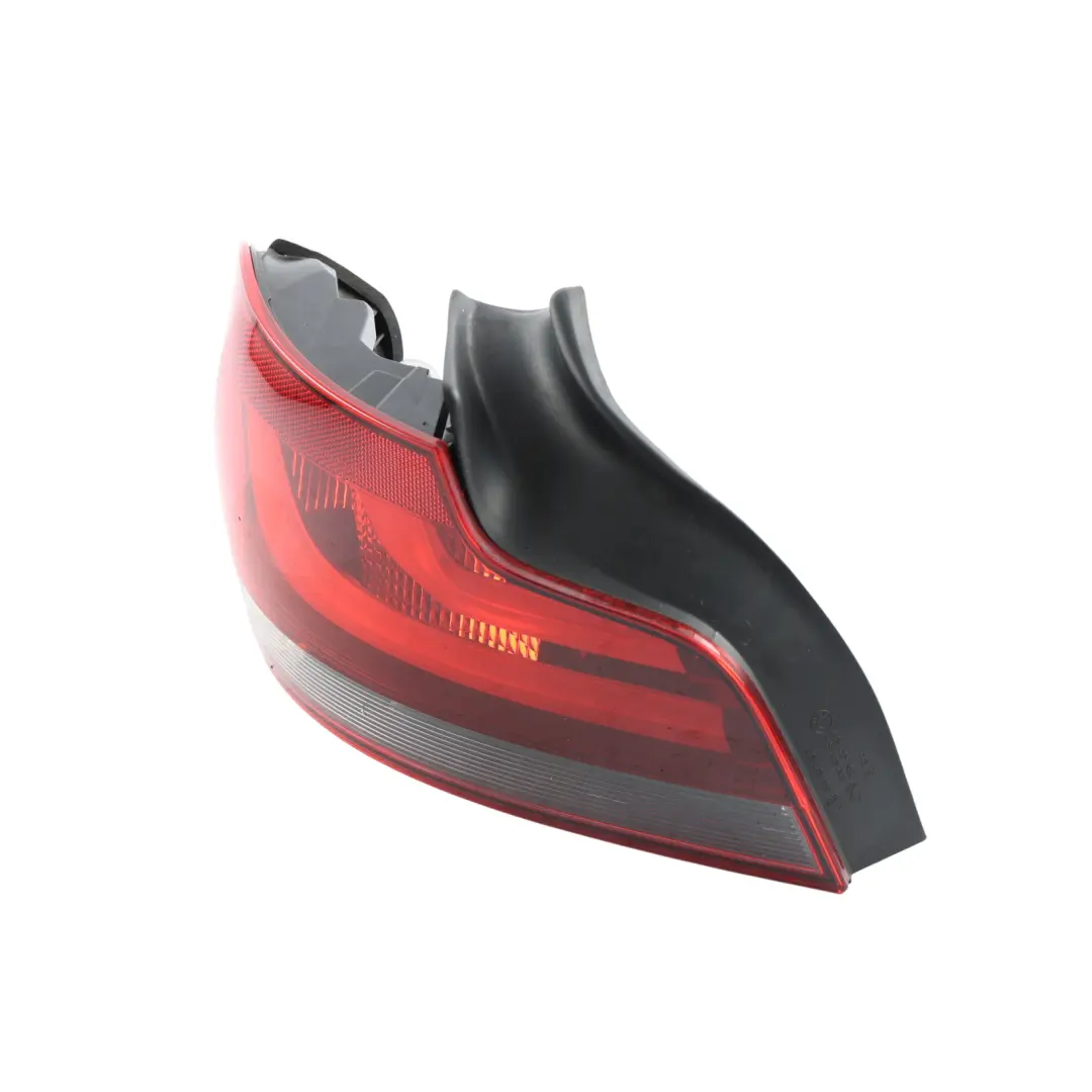 BMW E82 E88 Rear Tail Light Lamp Outer Side Panel Left N/S - SKU 7285641-3 - Part number 7285641