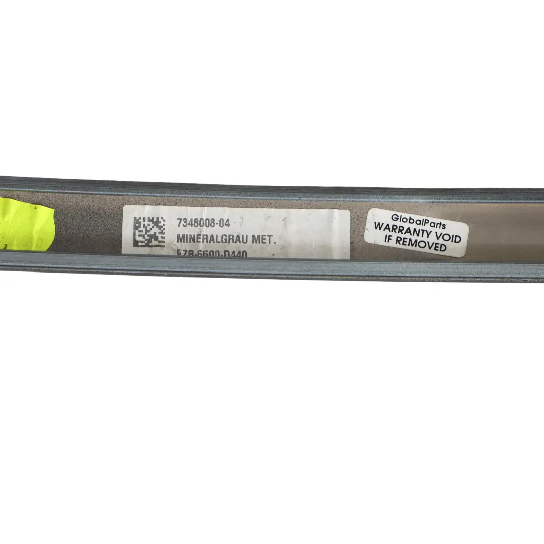 Modanatura Barre Tetto Destra Grigio Minerale Metallizzato per BMW F32 con numero di parte 7285926 BMW F32 Modanatura Barre Tetto Destra Grigio Minerale Metallizzato - SKU 7285926-MG - Numero di parte 7285926