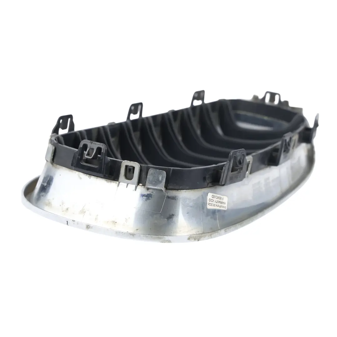 Calandre Avant Droite Chrome Noir pour BMW F34 Gran Turismo à propos du numéro de pièce 7294804 BMW F34 Gran Turismo Calandre Avant Droite Chrome Noir - SKU 7294804-1 - Numéro de pièce 7294804